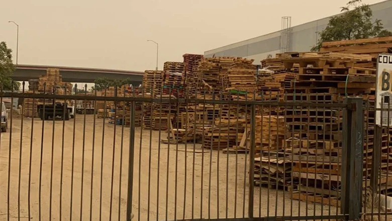 E.M Pallets