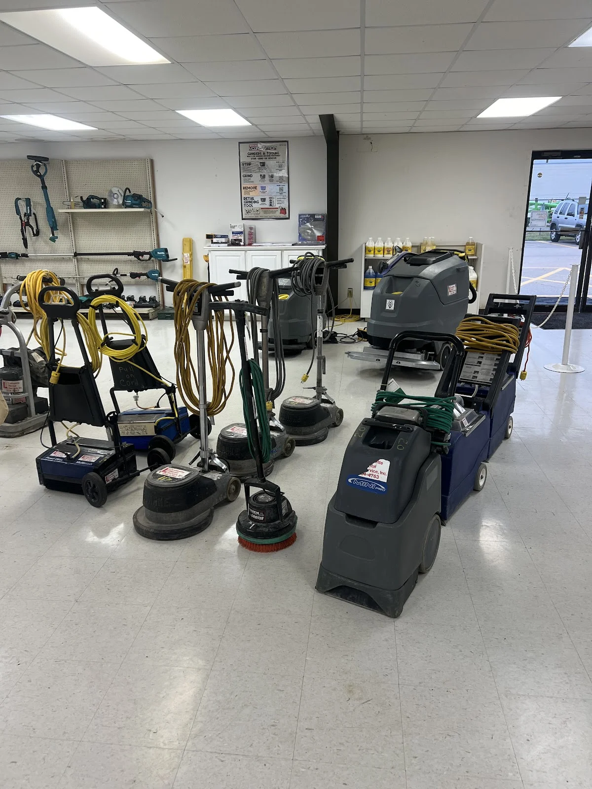 Lafayette Rental Service - 2