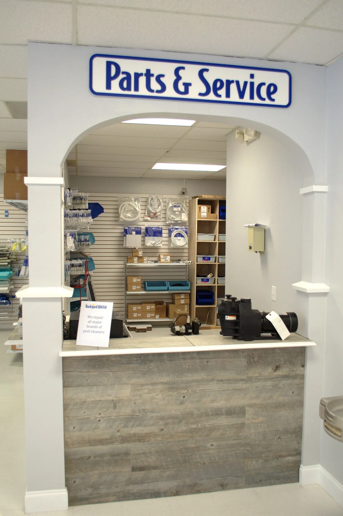 Leslie's - 2