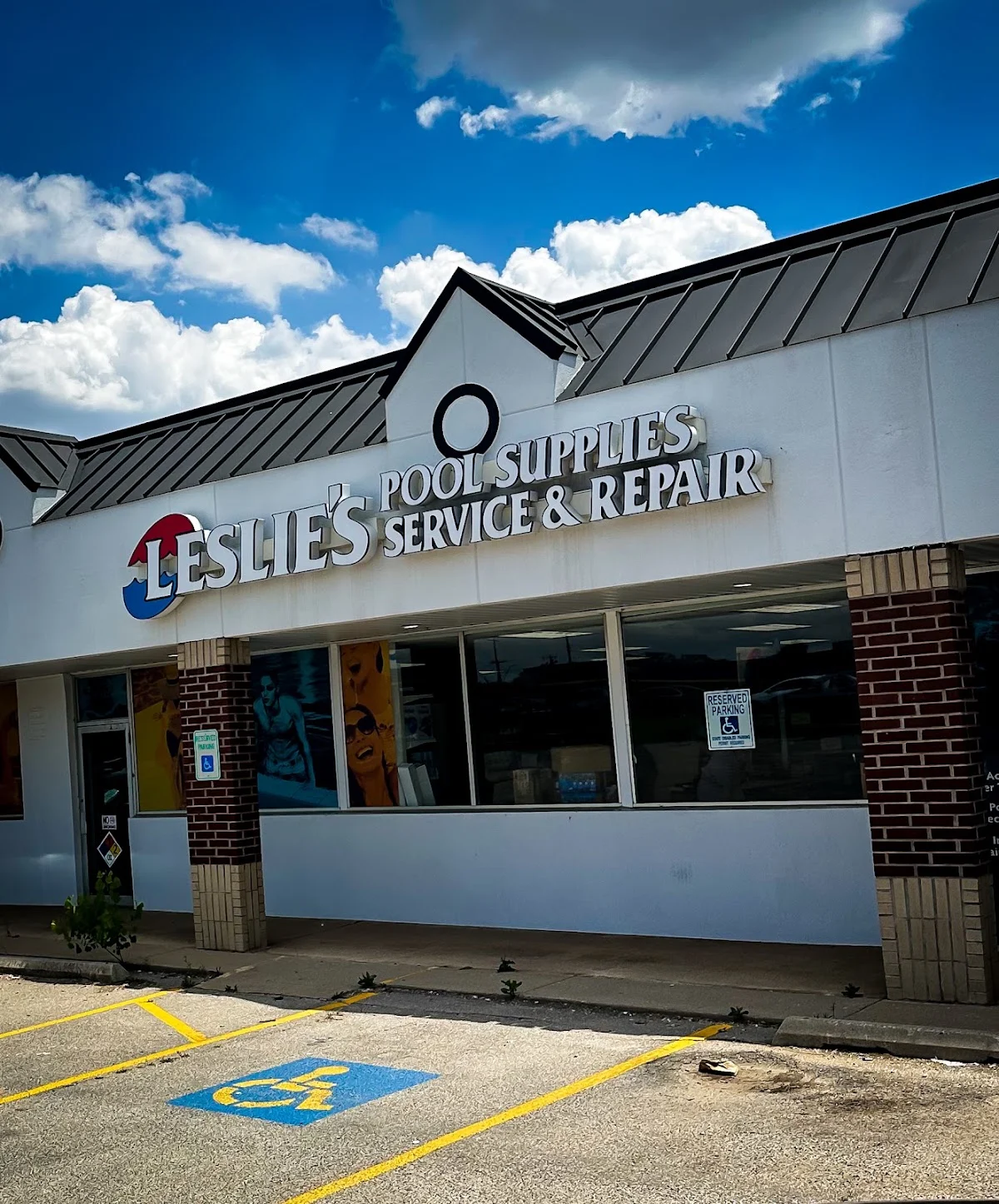 Leslie's Pool Supplies