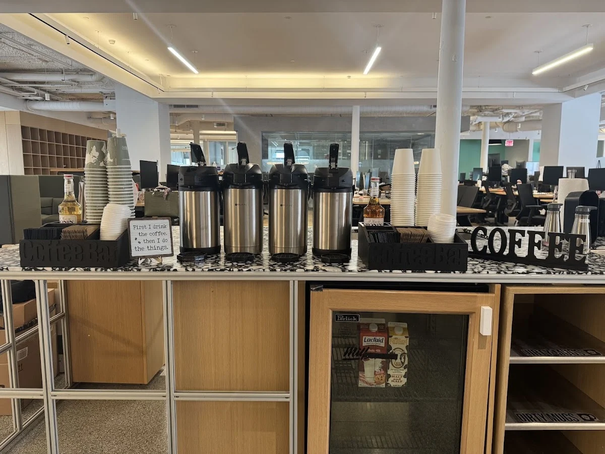 Metropolitan Coffee House - 3