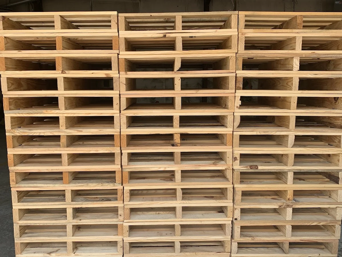 Pallet Pros Columbus -Wood Pallets, Haul Off, Sell, Pallet Removal Service