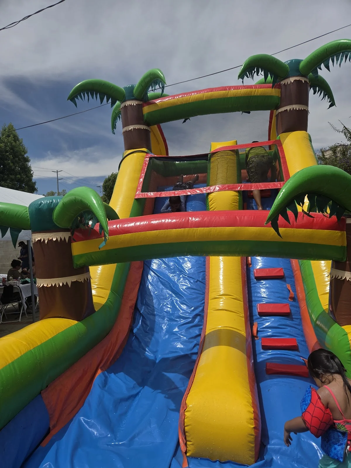 Reyez Party Rentals