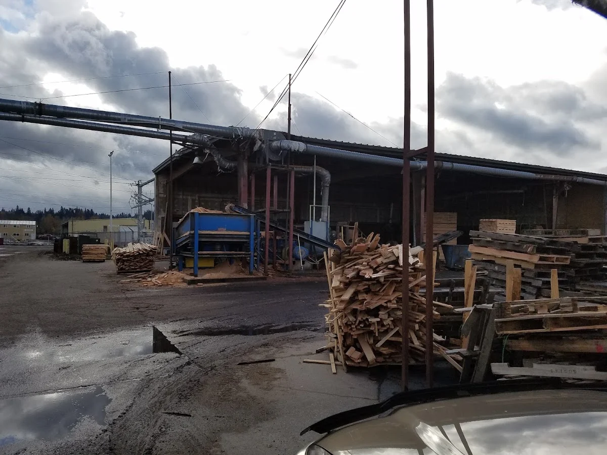 Salem Pallet